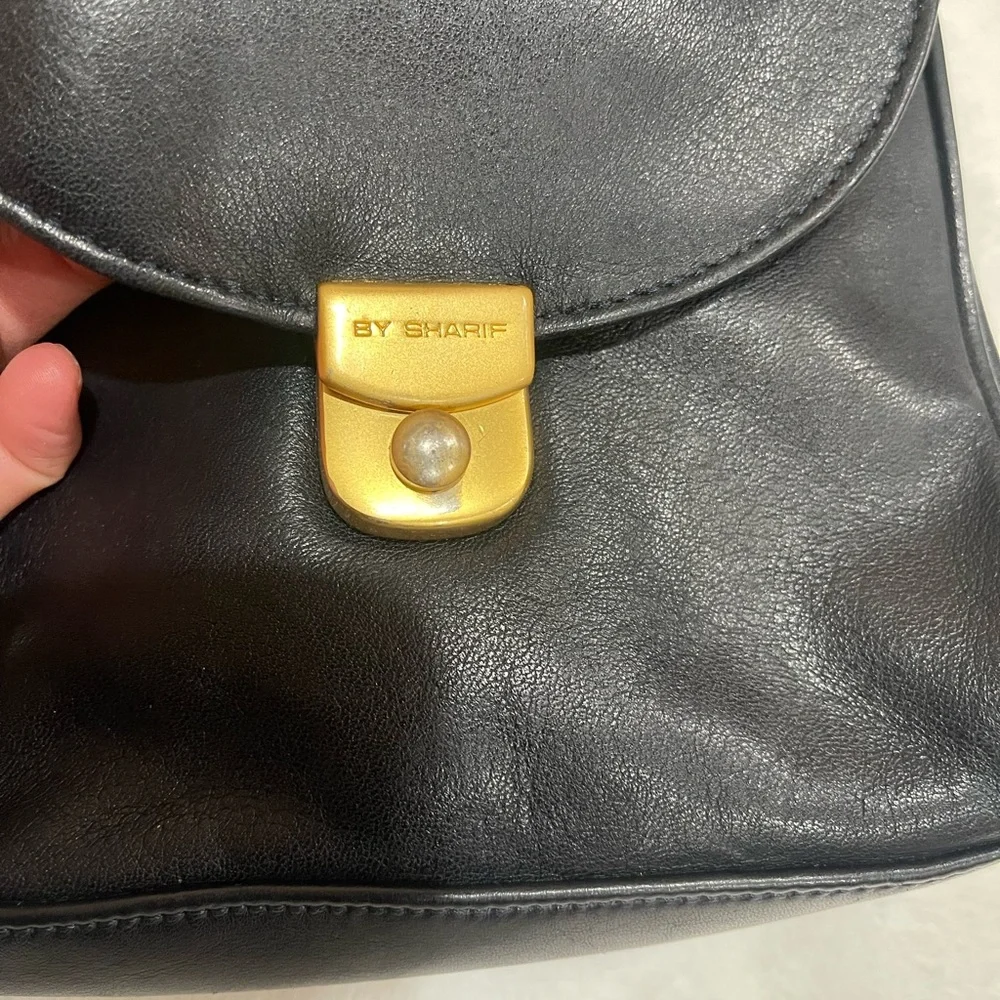 Vintage America Black Crossbody Bag - Picture 9 of 14